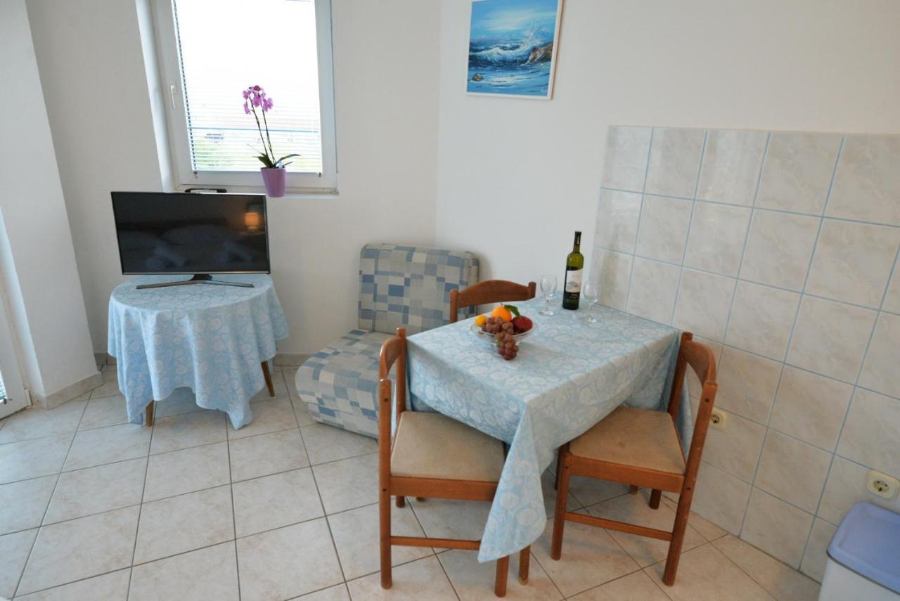 Apartman Mana, Murter Exterior foto