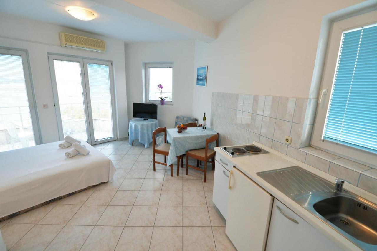 Apartman Mana, Murter Exterior foto
