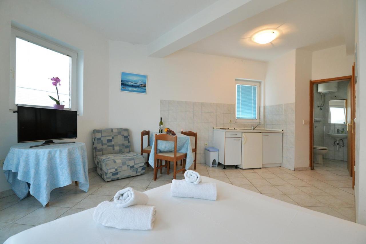Apartman Mana, Murter Exterior foto